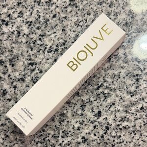 BIOJUVE Hydrating Barrier Cream